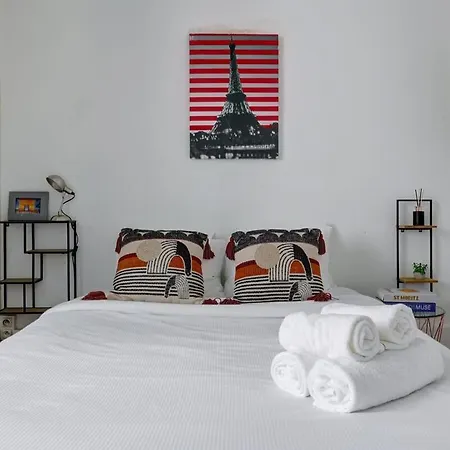 Appartamento 102- Beautiful Studio Near Champs Elysees *